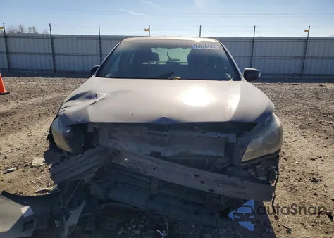 2015 Subaru Legacy 2.5I Limited z USA, uszkodzony, nr VIN 4S3BNAN6XF3070237